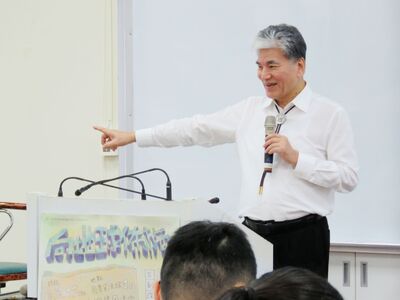 114-1通識教育講座_李鴻源老師 (9)
