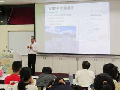 114-1通識教育講座_李鴻源老師 (10)