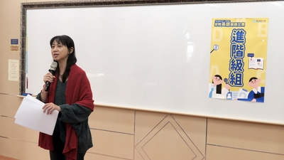 114學年度全校英語朗讀比賽照片-5