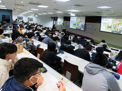 1141226_夏萬春老師演講 (8)