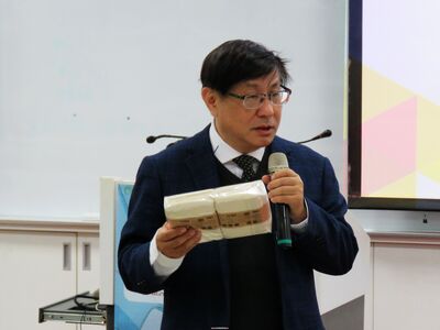 1141226_夏萬春老師演講 (7)