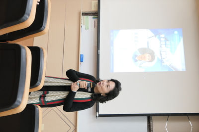 (111.12.19) 111-1_教學與研究專業成長活動_黃寶園教授