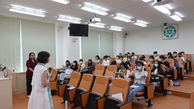 (112.04.19) 111學年度「像領袖般說話演講比賽暨鏡心文集第19期」頒獎典禮