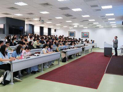 114-1「通識教育講座」王海龍老師_護國群山之外 4