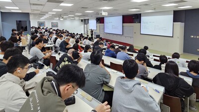 Ciwang Teyra老師演講 (3)