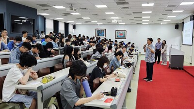 114-2講座洪振群總裁 (11)